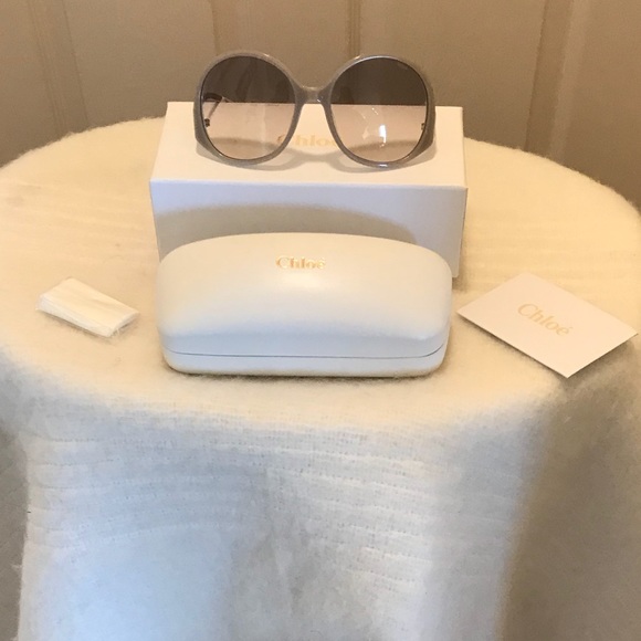 NWT-CHLOE Oversize Sunglasses - Picture 3 of 6